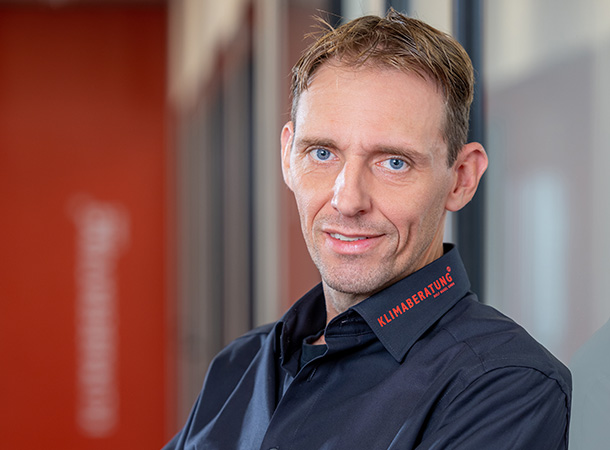 Bild von Robbi ihrem Experten zum Thema Heizen mit Klimaanlage für Frankfurt, Offenbach und Umgebung bei der Klimaberatung