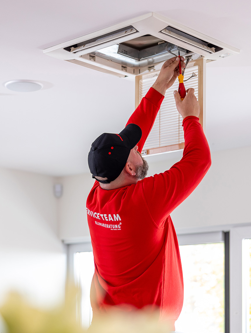 Bild zu Wartung, Reparatur und Notdienst für Ihre Klimaanlage in Frankfurt, Offenbach und gesamten Rhein-Main Gebiet durch die Klimaberatung