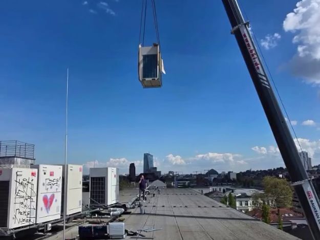Bild zu Klimatechnik, Panasonic VRF-System für Büroflächen nahe der Gutleutstraße in Frankfurt