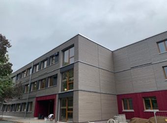 Klimatisierung eines Schulgebäudes - Klimaberatung GmbH